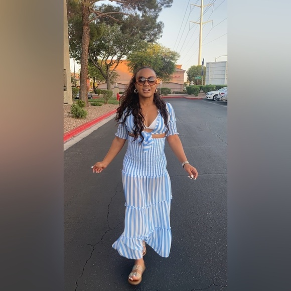 Blue striped two piece cover up with maxi high waisted skirt - Picture 2 of 6